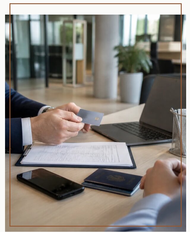 Открытие счета и карты в Германии для клиентов в Новом Уренгое